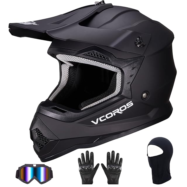 Casque tout-terrain VCOROS VS-905, vue de trois quarts